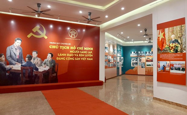 Ouverture de l exposition Président Ho Chi Minh - Fondateur, leader et instructeur du PCV